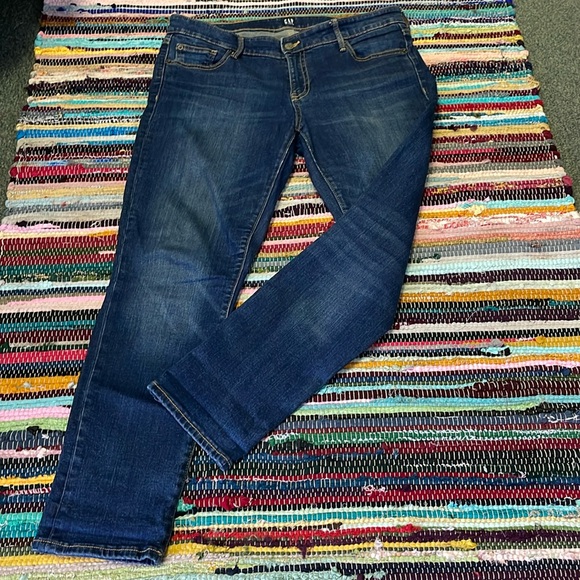 Gap Denim Girlfriend Jeans-#1973 - Picture 8 of 13